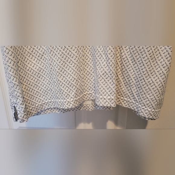 $52 Men's Jos. A. Bank White Tailored Fit Cotton Short Sleeve Polo Blue Anchors - Picture 8 of 11